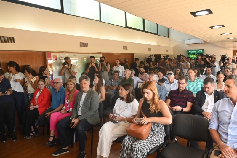 La previa de la Copa Davis de tenis en Rosario pasó por el Hipódromo